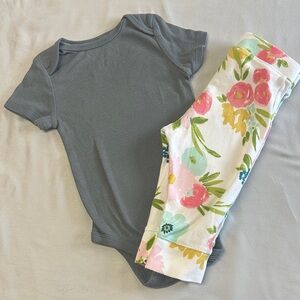 Cloud Island Gray Baby short sleeve Onesie and pants